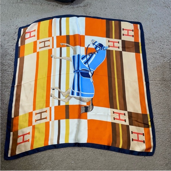 Hermes Navy and Orange BEAUTIFUL  Silk. Scarf - Picture 1 of 3